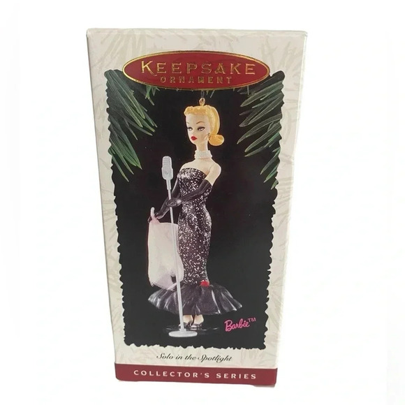 Hallmark Keepsake Ornament Barbie - Picture 1 of 13